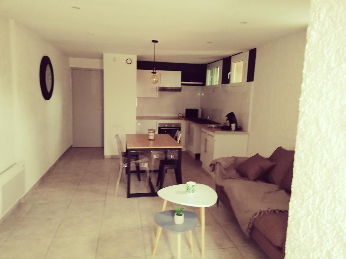 Appt Rdc 5 Pers - Piscines - Parking Prive Apartment Fitou Exterior photo